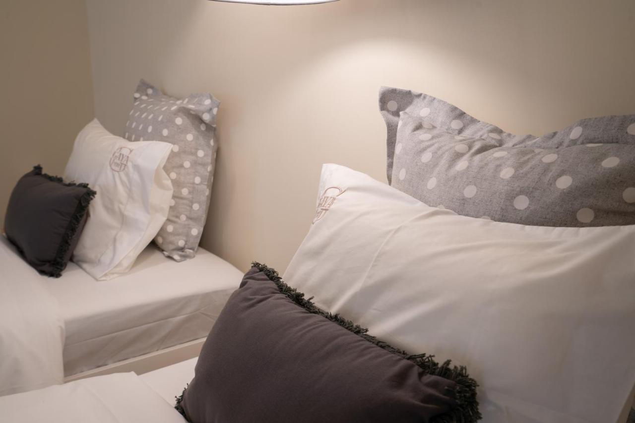Gaya Avenue Flats - Elegant Contemporary Flats With Balcony Apartment บีลาโนวาเดกายา ภายนอก รูปภาพ