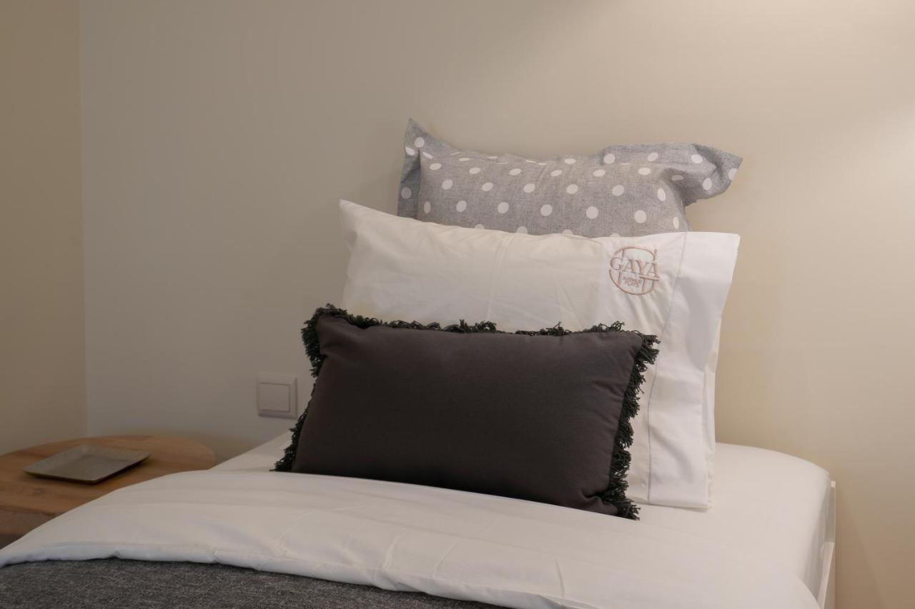 Gaya Avenue Flats - Elegant Contemporary Flats With Balcony Apartment บีลาโนวาเดกายา ภายนอก รูปภาพ